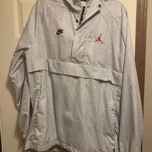 Jordan Windbreaker - White - Large